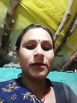 Snapshot of Cuty_priti chatting on 02-21-26, 04:19 Cuty priti online show from 02-21-26, 04:19