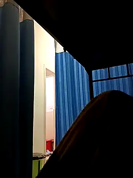 Snapshot of Nisha_kannada1 chatting on 12-20-25, 02:13 Nisha kannada1 online show from 12-20-25, 02:13