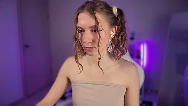 KellySunn online show from 04-06-26, 08:15