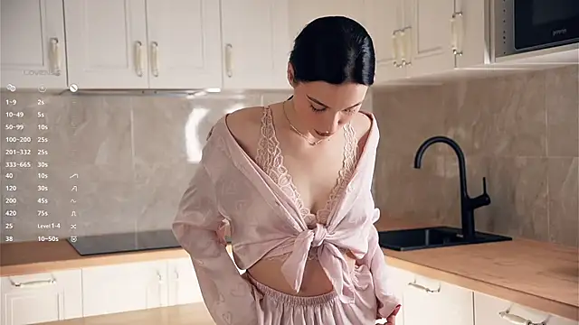 TyraEspina online show from 01-09-26, 07:15