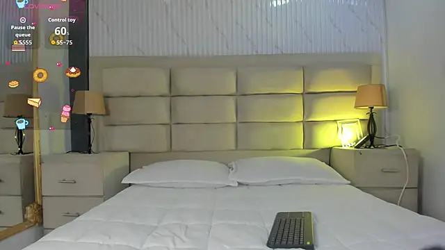 Snapshot of ManuelaEvans_ chatting on 02-23-26, 09:34 ManuelaEvans online show from 02-23-26, 09:34