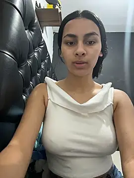 Snapshot of ManuelaEvans_ chatting on 02-24-26, 08:07 ManuelaEvans online show from 02-24-26, 08:07