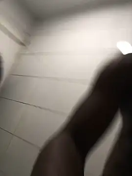 Snapshot of samuelarafa chatting on 03-15-26, 11:33 samuelarafa online show from 03-15-26, 11:33