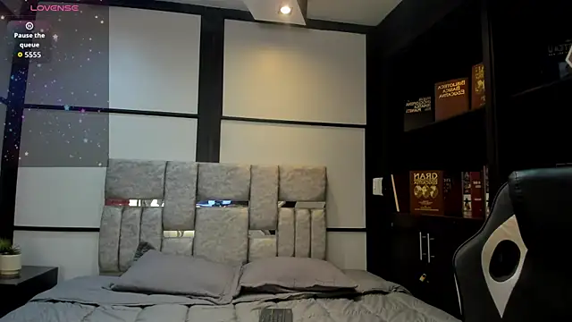 AmbarBrownn  online show from 02-21-26, 08:32