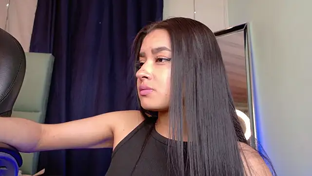 Emilyy05  online show from 03-31-26, 01:40