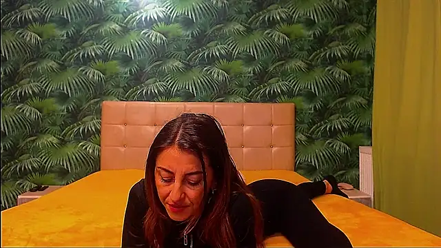 Snapshot of Stella_John chatting on 12-03-24, 08:38 Stella John online show from 12-03-24, 08:38