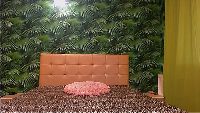 Snapshot of Stella_John chatting on 01-23-25, 09:29 Stella John online show from 01-23-25, 09:29