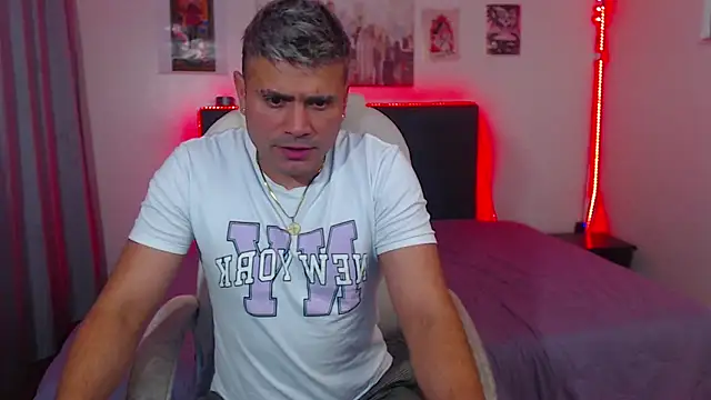 Snapshot of brunno_boos chatting on 01-10-26, 05:09 brunno boos online show from 01-10-26, 05:09