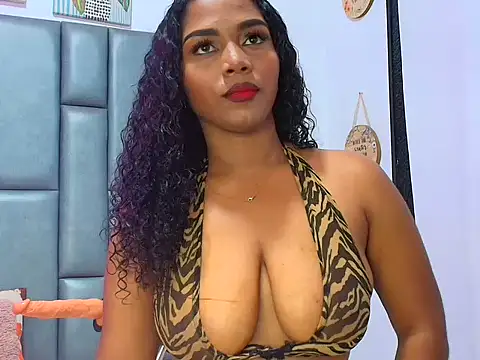 AgathaTasttyy online show from 01-10-26, 02:57