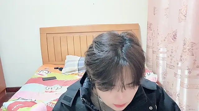 Snapshot of junnan001 chatting on 02-01-26, 11:53 junnan001 online show from 02-01-26, 11:53