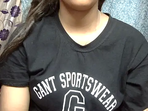 Snapshot of cute_Dirty_Diva chatting on 06-21-26, 02:41 cute Dirty Diva online show from 06-21-26, 02:41
