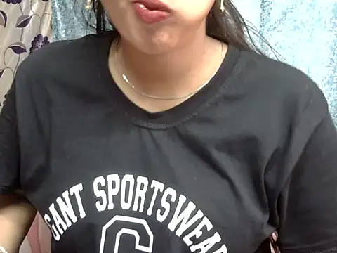 Snapshot of cute_Dirty_Diva chatting on 06-22-26, 02:57 cute Dirty Diva online show from 06-22-26, 02:57
