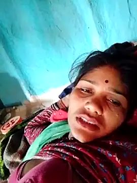 Snapshot of Rajni_hote chatting on 03-02-26, 05:41 Rajni hote online show from 03-02-26, 05:41