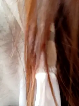 Snapshot of hangnga89 chatting on 01-09-26, 12:57 hangnga89 online show from 01-09-26, 12:57