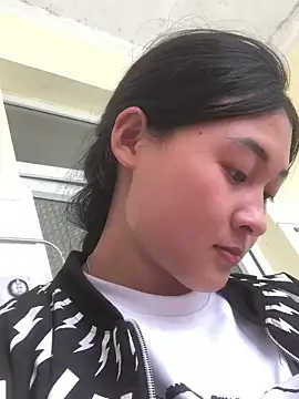 Bayyy-- online show from 12-21-25, 06:31