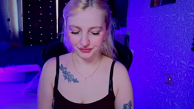 Eva Vibe  online show from 03-25-26, 06:41