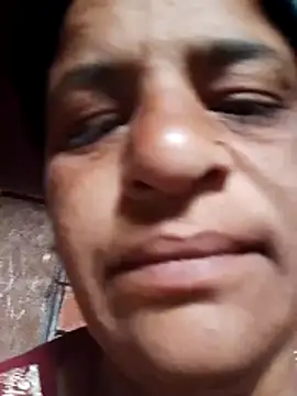 CUTE Ishpa online show from 04-14-26, 01:33