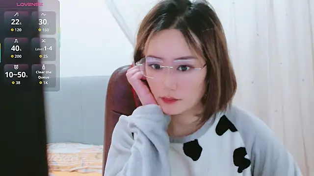 Snapshot of lucynan chatting on 02-08-26, 09:02 lucynan online show from 02-08-26, 09:02