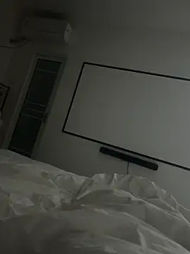 Snapshot of lucynan chatting on 02-23-26, 03:31 lucynan online show from 02-23-26, 03:31