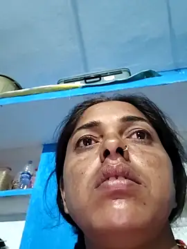 Snapshot of Mahima_rani34 chatting on 05-07-26, 10:37 Mahima rani34 online show from 05-07-26, 10:37