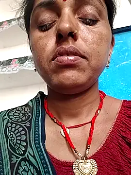 Snapshot of Mahima_rani34 chatting on 05-18-26, 08:20 Mahima rani34 online show from 05-18-26, 08:20