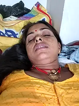 Snapshot of Mahima_rani34 chatting on 06-07-26, 10:13 Mahima rani34 online show from 06-07-26, 10:13