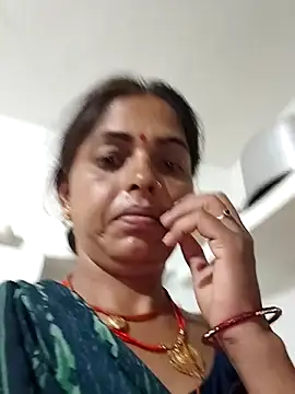 Snapshot of Mahima_rani34 chatting on 06-16-26, 10:01 Mahima rani34 online show from 06-16-26, 10:01
