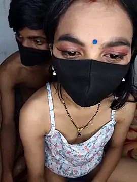 Snapshot of miss_siya_00 chatting on 02-04-26, 06:03 miss siya 00 online show from 02-04-26, 06:03