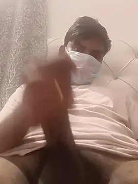 Hot2602 online show from 04-18-26, 07:29