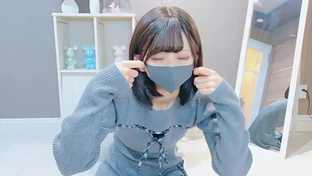 Kiki-jpn online show from 01-10-26, 04:36