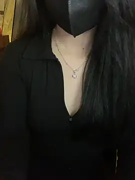 Snapshot of Sofiababy22 chatting on 12-22-25, 02:47 Sofiababy22 online show from 12-22-25, 02:47