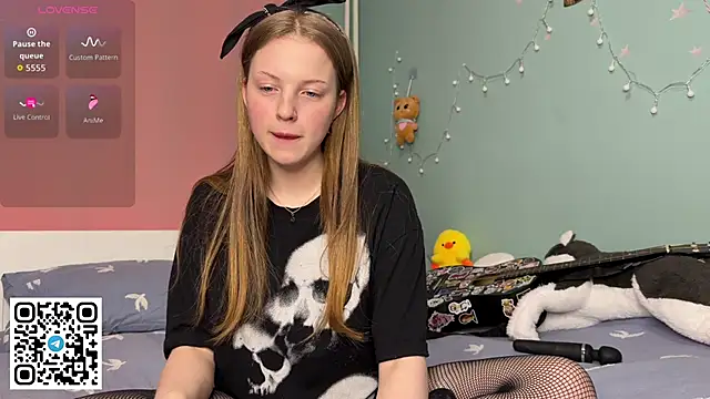 steffi meoww online show from 03-26-26, 06:35