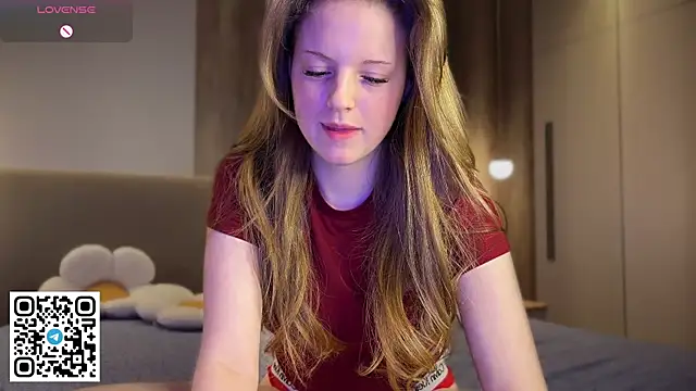 Snapshot of steffi_meoww chatting on 05-03-26, 08:26 steffi meoww online show from 05-03-26, 08:26