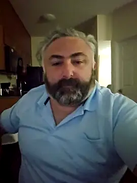 Snapshot of MacGuyver20 chatting on 03-28-26, 03:39 MacGuyver20 online show from 03-28-26, 03:39