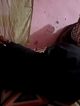 Desipari 777 online show from 04-19-26, 08:02