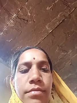 Karishma singh online show from 04-13-26, 10:43