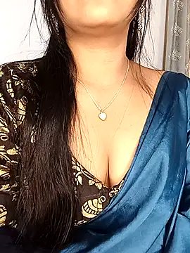Deshi bhabhi143 online show from 05-12-26, 09:28