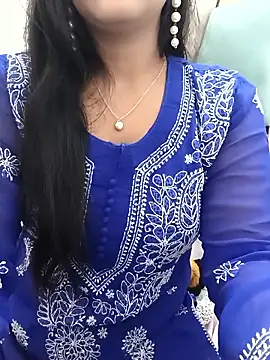 Snapshot of Deshi_bhabhi143 chatting on 06-13-26, 06:44 Deshi bhabhi143 online show from 06-13-26, 06:44