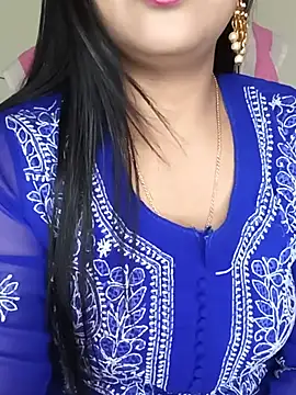 Snapshot of Deshi_bhabhi143 chatting on 07-15-26, 07:35 Deshi bhabhi143 online show from 07-15-26, 07:35