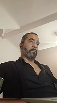 Snapshot of masterskorp chatting on 01-16-26, 06:01 masterskorp online show from 01-16-26, 06:01