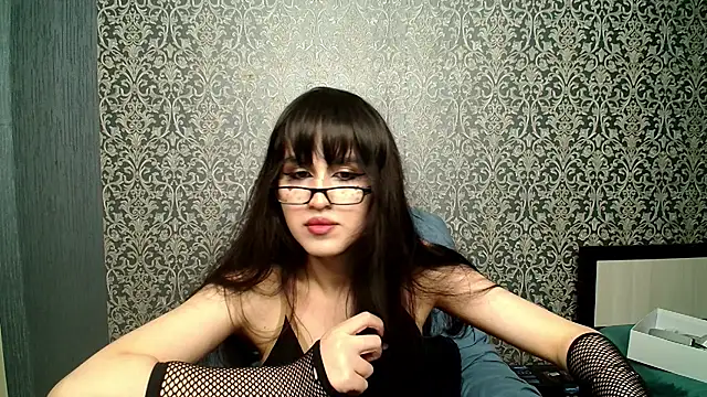 Snapshot of Mira_Sirena chatting on 01-07-26, 05:04 Mira Sirena online show from 01-07-26, 05:04