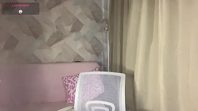 Scarlet cat online show from 02-20-26, 06:10