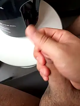 kingmiko12 online show from 04-14-26, 10:21