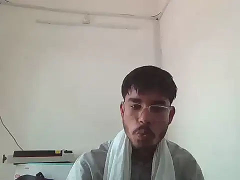 Snapshot of badaa_lund chatting on 06-09-26, 09:21 badaa lund online show from 06-09-26, 09:21