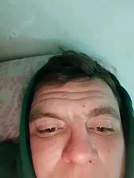 Mariuszxxxx online show from 12-22-25, 12:07