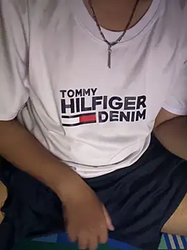 Snapshot of Centdam2k3 chatting on 03-17-26, 05:00 Centdam2k3 online show from 03-17-26, 05:00