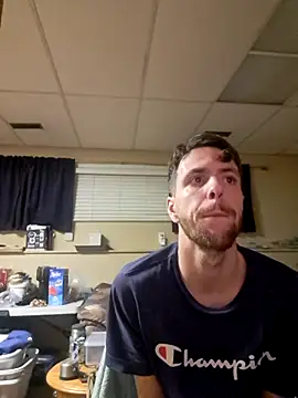 HungGuy1999 online show from 12-22-25, 04:42