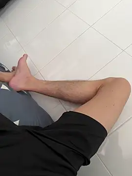 phinn18400 online show from 12-22-25, 06:32