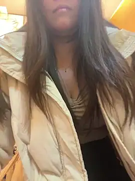 Molly-xiao online show from 01-13-26, 10:42