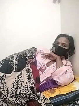 Snapshot of Hot_Sweety02 chatting on 01-14-26, 10:36 Hot Sweety02 online show from 01-14-26, 10:36